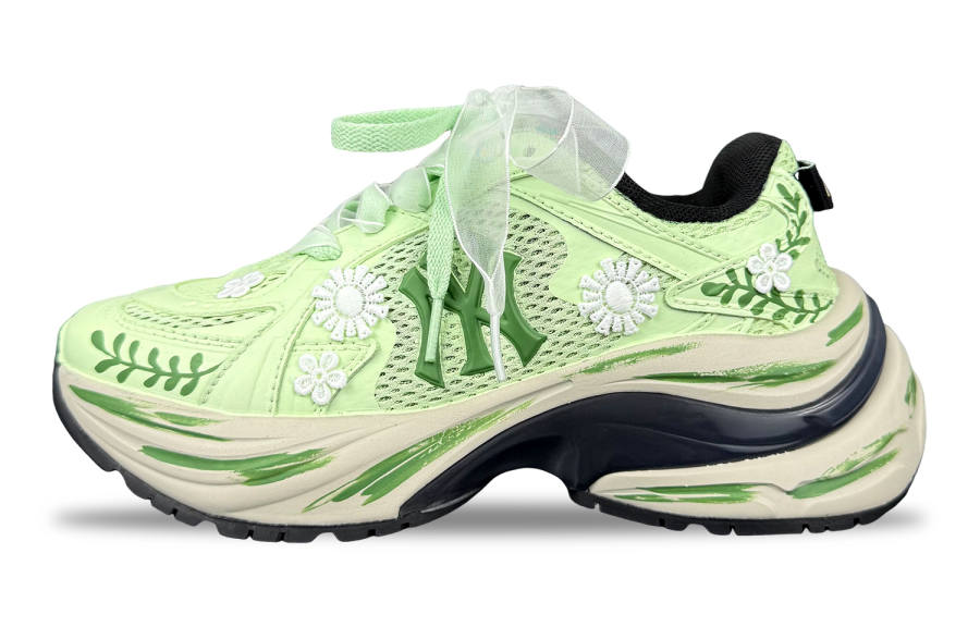 MLB New York Yankees Cushioning Breathable Low top Casual City Commuting Running Shoes Women's Light Green