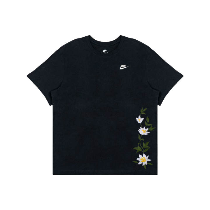 Nike Nike Swoosh T Shirts Men's Black Crew Neck Moderate Straight Fit