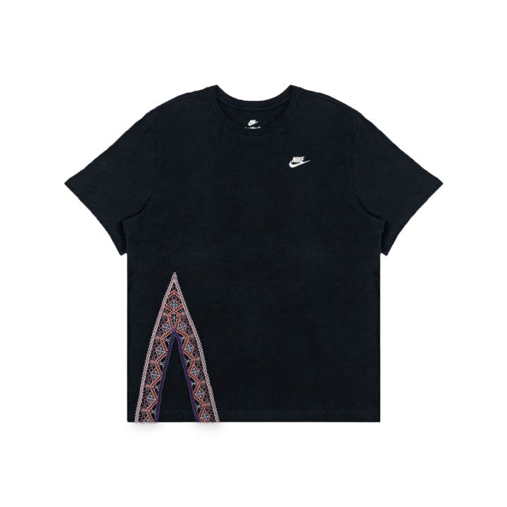 Nike Nike Swoosh T Shirts Men's Black Crew Neck Moderate Straight Fit