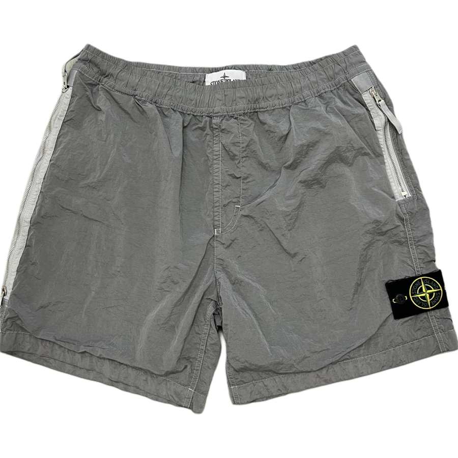 STONE ISLAND Casual Shorts Men's