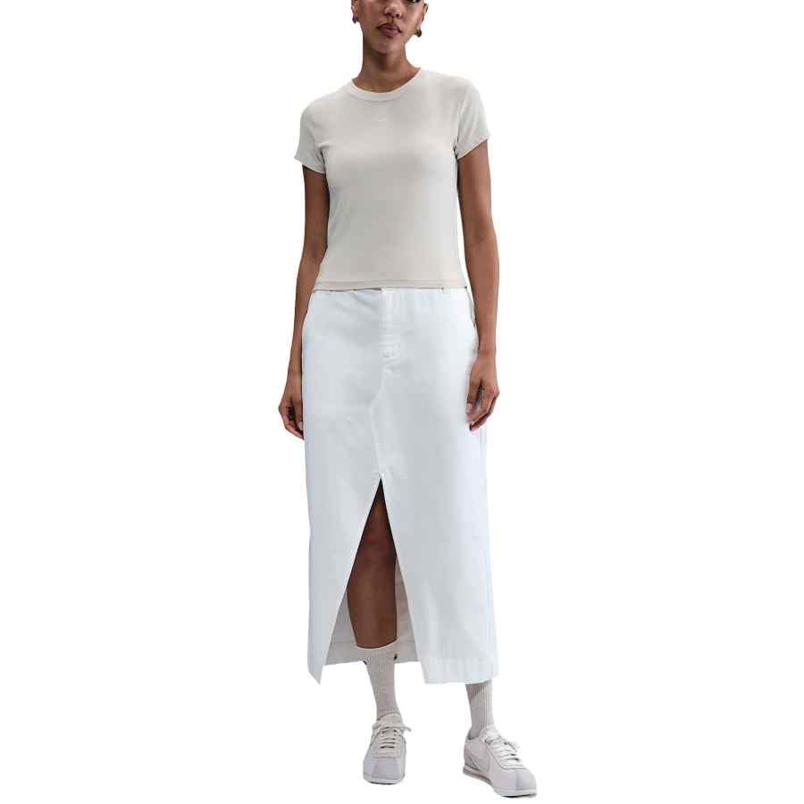 Nike Nike Sportswear Chill Knit Women's T-Shirt