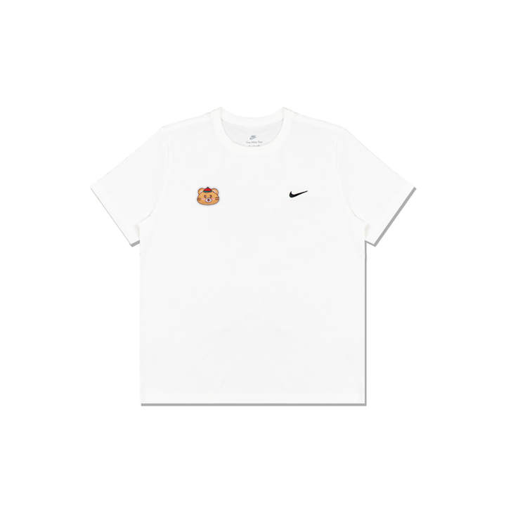 Nike Nike Sportswear T Shirts Men's White Crew Neck Moderate Straight Fit