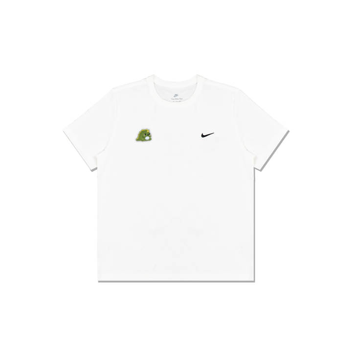 Nike Nike Sportswear T Shirts Men's White Crew Neck Moderate Straight Fit