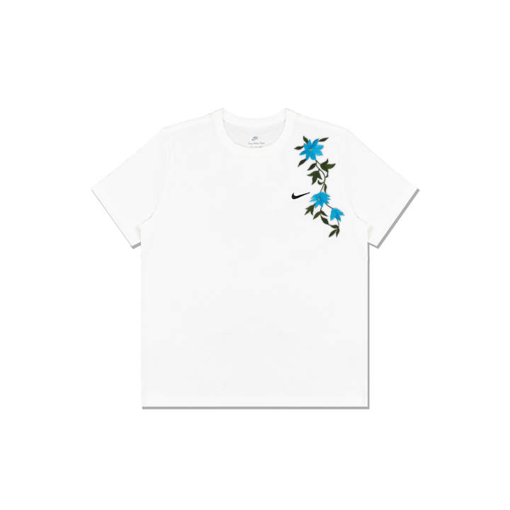 Nike Nike Sportswear T Shirts Men's White Crew Neck Moderate Straight Fit