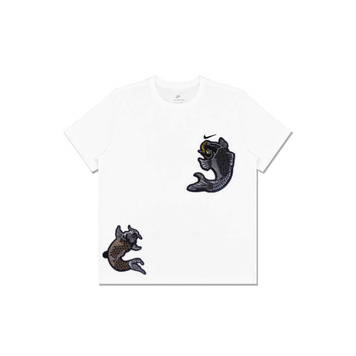 Nike Nike Sportswear T Shirts Men's White Crew Neck Moderate Straight Fit
