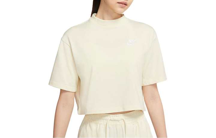 Nike Nike Crop Tops Women's Yellow Crew Neck Moderate