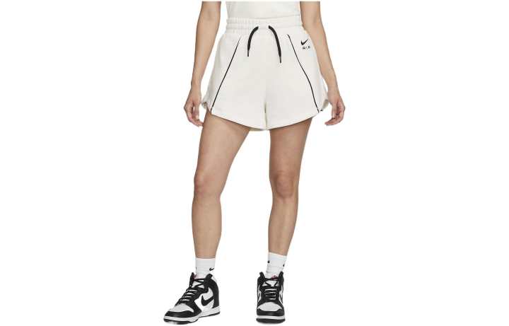 Nike Nike Casual Shorts Women's White Moderate
