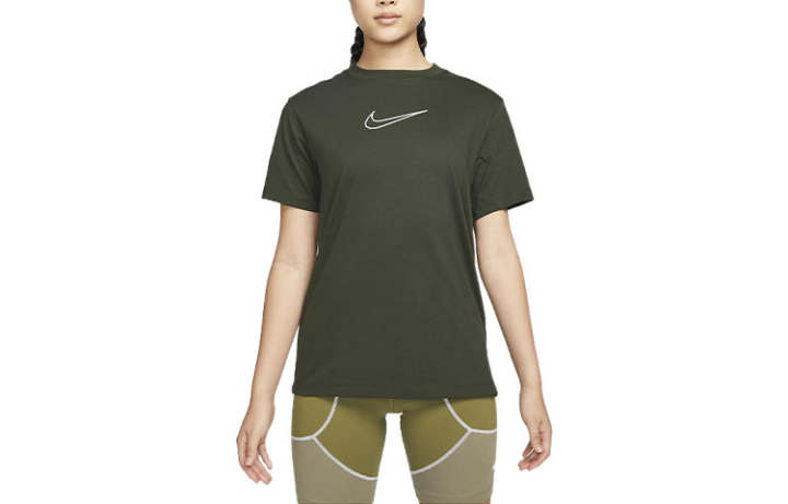 Nike Nike T Shirts Women's Green Crew Neck Moderate Straight Fit