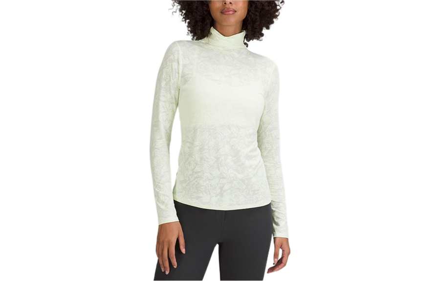 Lululemon T Shirts Women's Turtleneck Moderate Straight Fit