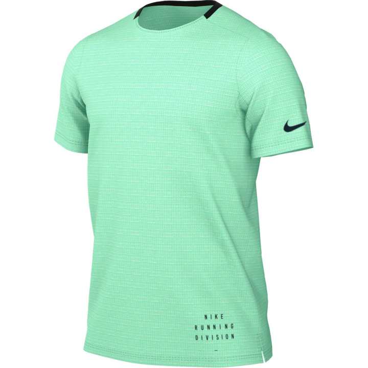 Nike Nike T Shirts Men's Green Crew Neck Moderate Straight Fit