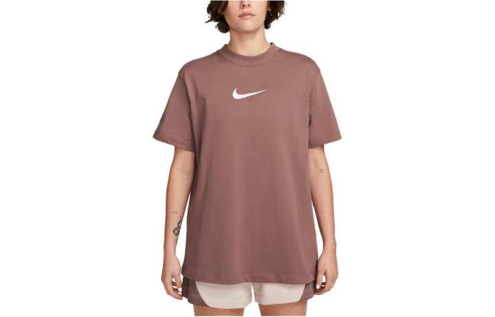 Nike Nike T Shirts Women's Brown Crew Neck Moderate Straight Fit