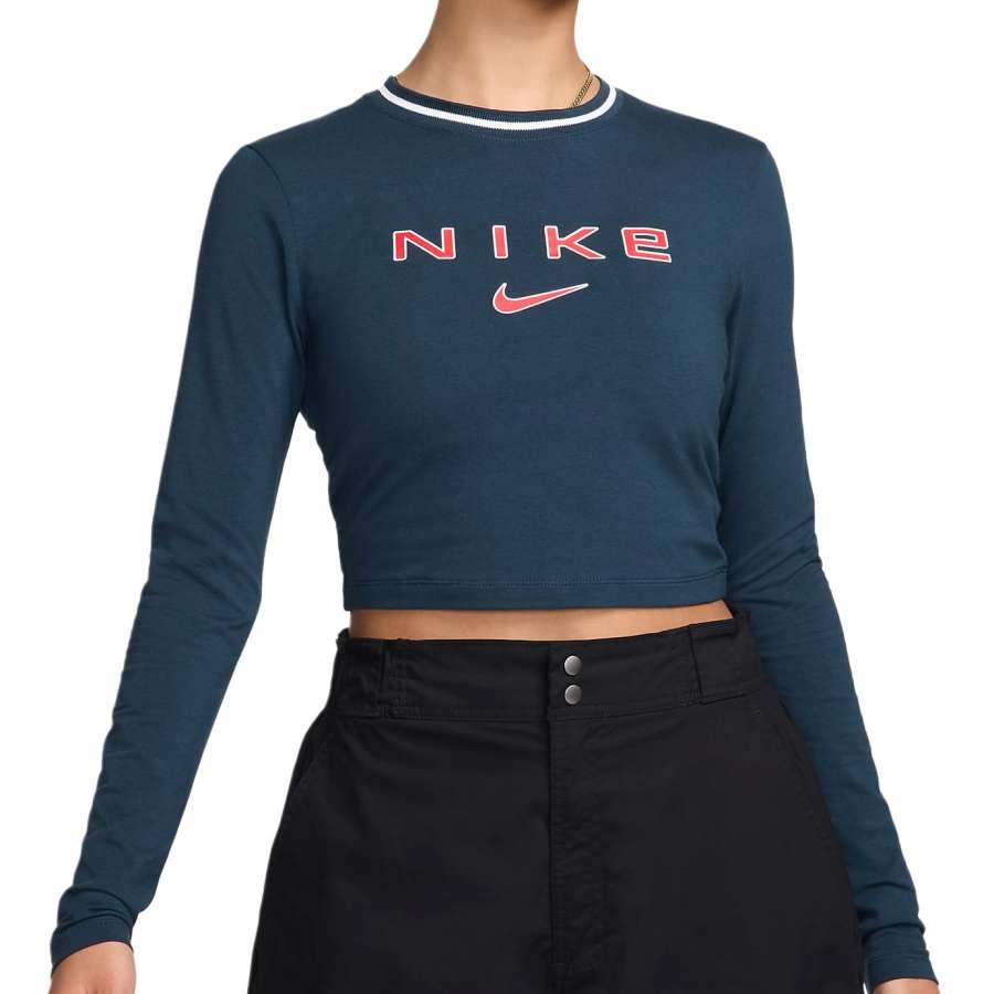 Nike Nike Sportswear Chill Knit Women's Slim Long-Sleeve Cropped Graphic T-Shirt