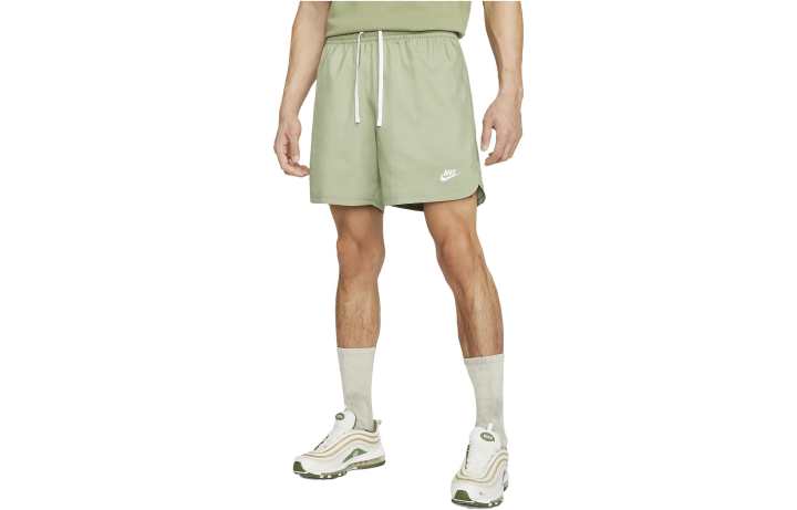 Nike Nike Casual Shorts Men's Matcha Moderate