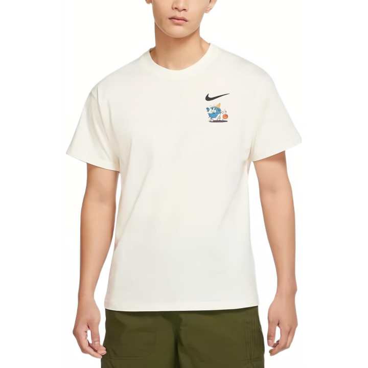 Nike Nike T Shirts Men's White Crew Neck Moderate Straight Fit