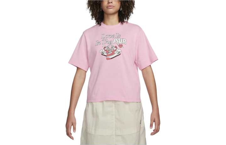 Nike Nike T Shirts Women's Pink Crew Neck Moderate Straight Fit