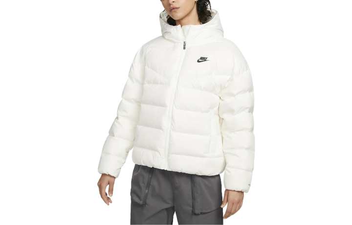 Nike Nike Jackets Women's White Hooded Moderate Other