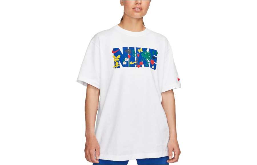 Nike Nike T Shirts Women's White Crew Neck Moderate Straight Fit