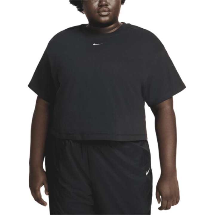 Nike Nike T Shirts Women's Black Crew Neck