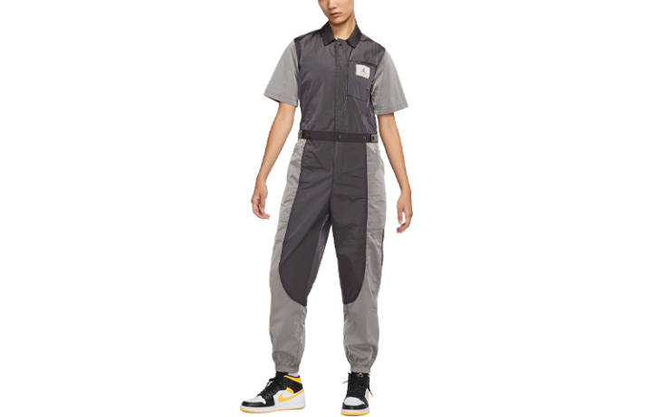 Jordan Jordan ESSENTIALS Cargo Pants Women's Lightning Gray Moderate Straight Fit Pants