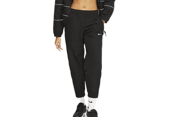 Nike Nike Knitted Sweatpants Women's Black Moderate Cuffed Pants