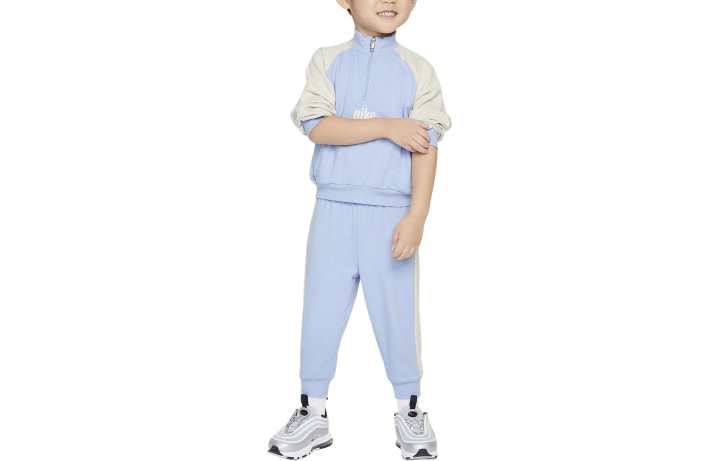 Nike Nike Baby Jumpsuits & Crawlers Stand Collar Moderate
