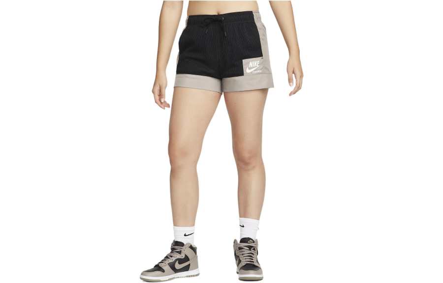 Nike Nike Casual Shorts Women's Black Moderate