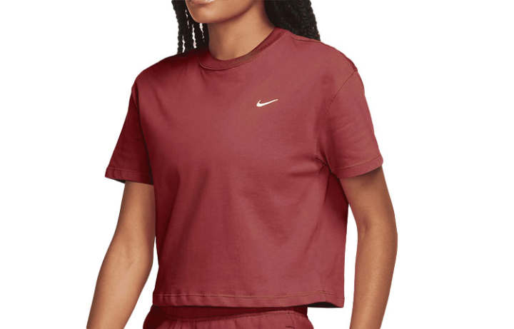 Nike Nike Crop Tops Women's Fir Wood Red Crew Neck Moderate