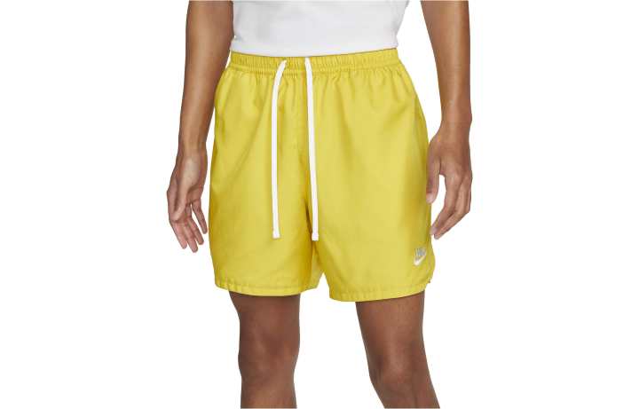 Nike Nike Casual Shorts Men's Yellow Moderate