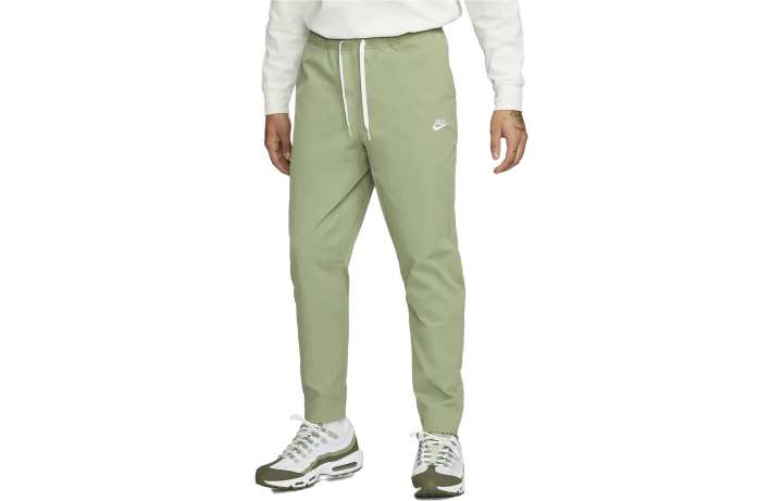 Nike Nike Club Men's Woven Tapered Leg Pants