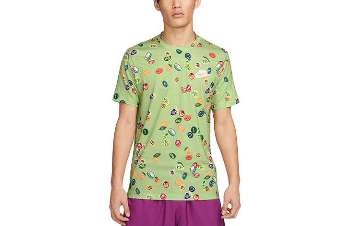 Nike Nike T Shirts Men's Green Crew Neck Moderate Straight Fit