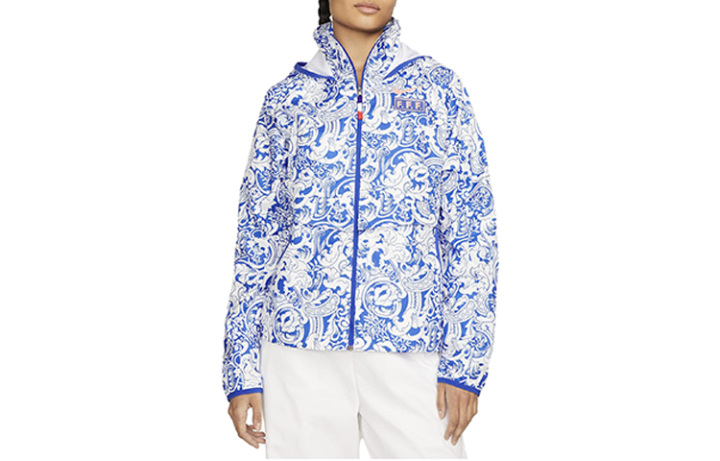 Nike Nike Jackets Women's White Hooded Moderate Other