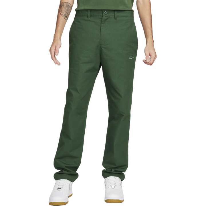 Nike Nike Club Men's Chino Pants