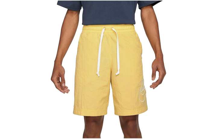 Nike Nike Casual Shorts Men's Yellow Moderate