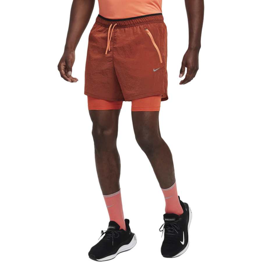 Nike Nike Stride Running Division Men's 5' Dri-FIT Water-Repellent 2-in-1 Running Shorts