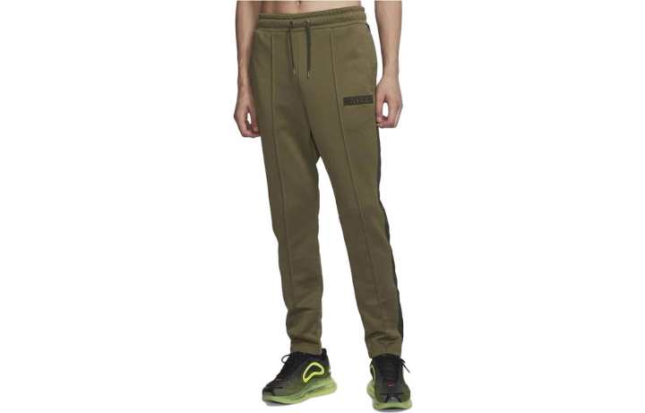 Nike Nike Casual Pants Men's Green Moderate Slim Fit Pants