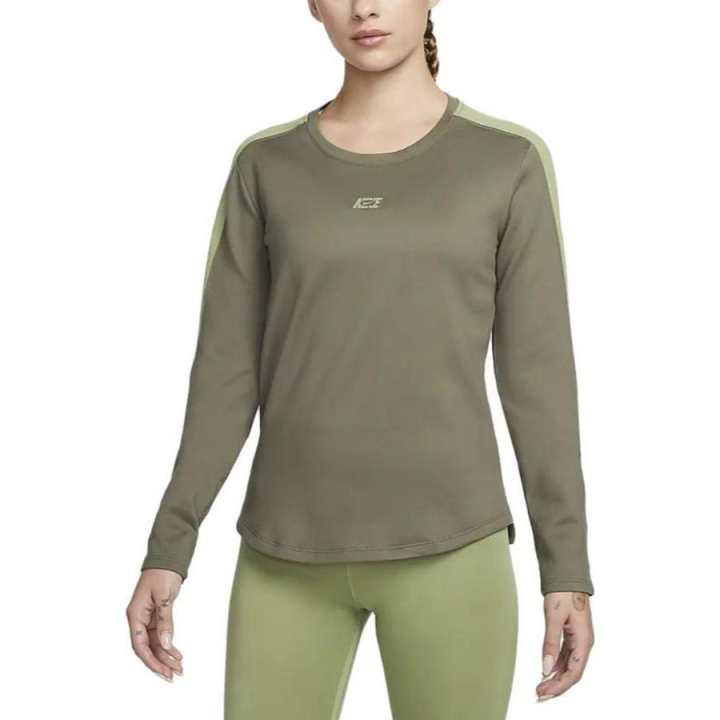 Nike Nike Sweatshirts Women's Green Crew Neck Moderate Regular