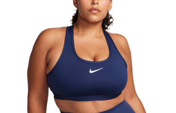 Nike Nike Swoosh Women's Medium-Support Padded Sports Bra