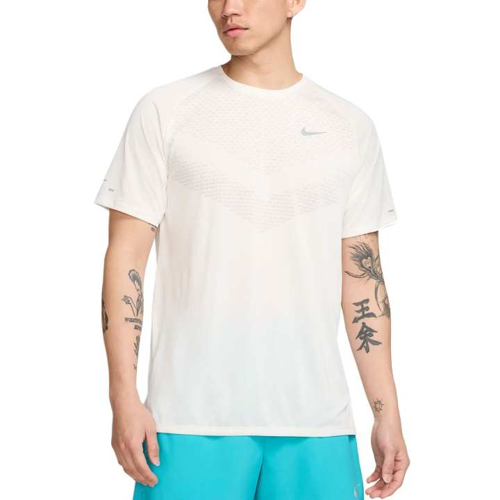 Nike Nike Stride Men's Dri FIT Adv Short Sleeve Running Top