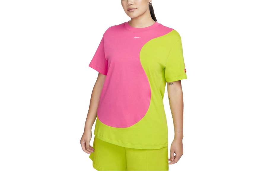 Nike Nike Sportswear Essentials T Shirt Women's Pink