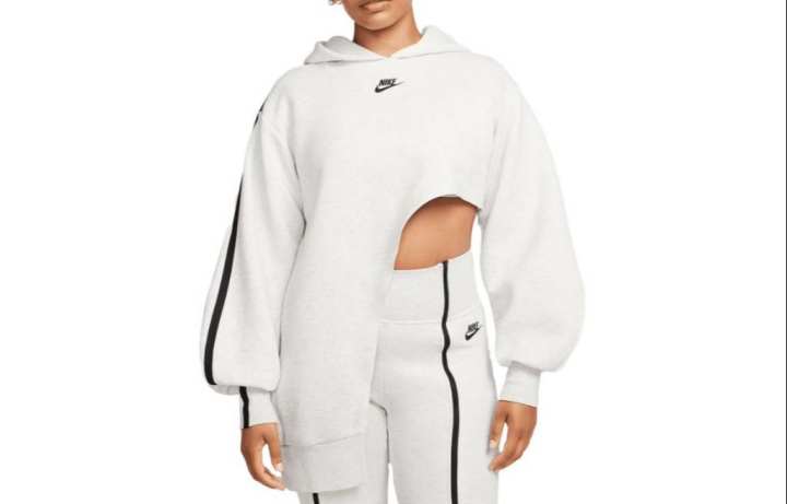 Nike Nike Sweatshirts Women's White Hooded Moderate Other