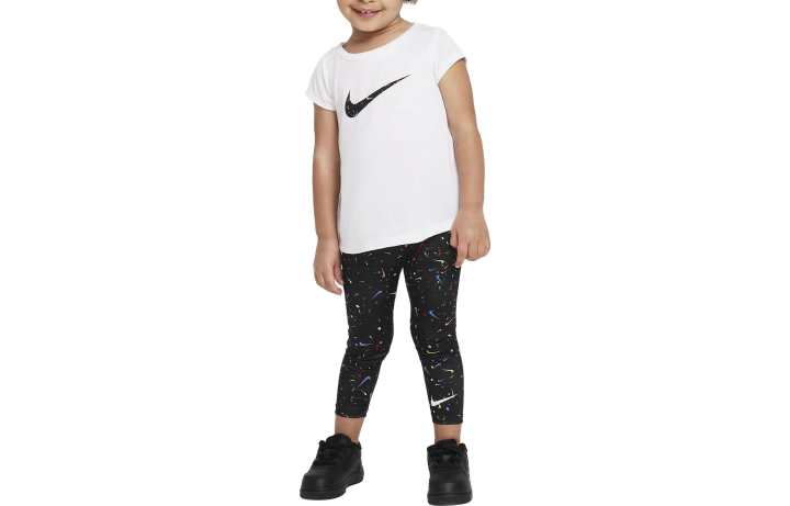 Nike Nike Baby Jumpsuits & Crawlers Crew Neck Moderate