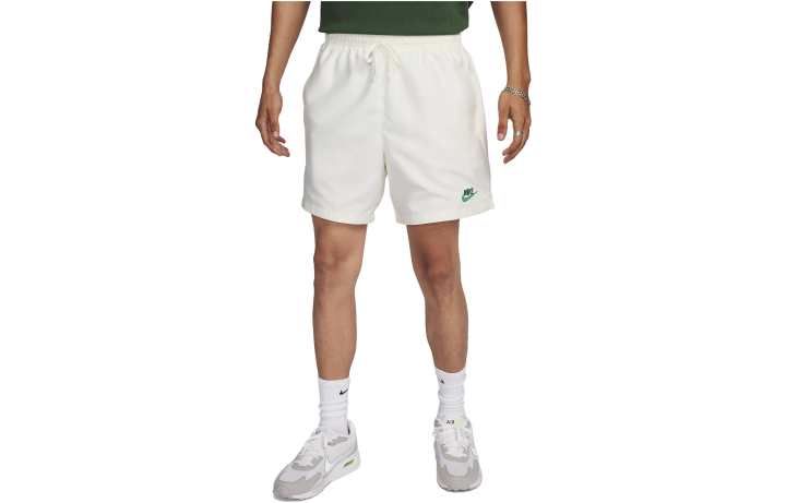 Nike Nike Casual Shorts Men's White Moderate