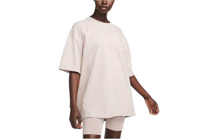 Nike Nike Sportswear Essentials T Shirts Women's Skin Crew Neck Moderate Straight Fit