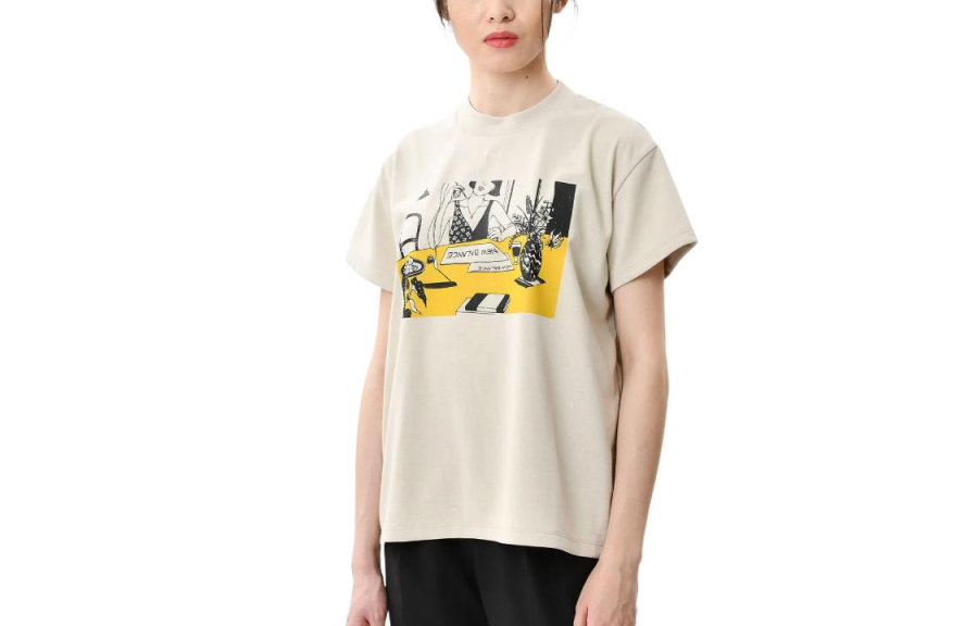 New Balance New Balance T Shirts Women's Ecru Crew Neck Moderate Straight Fit