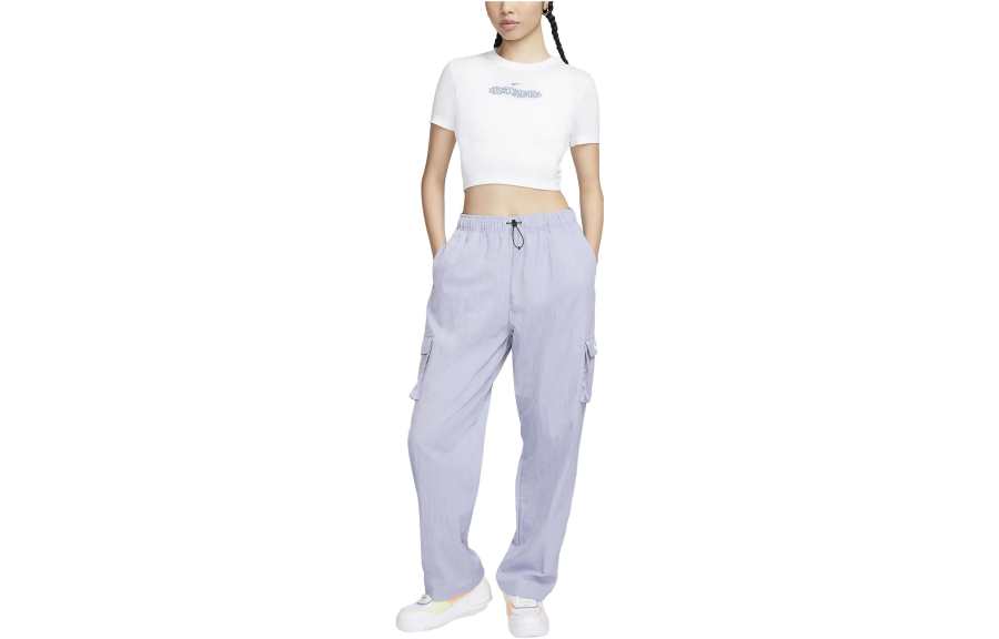Nike Nike T Shirts Women's White Crew Neck Moderate Straight Fit