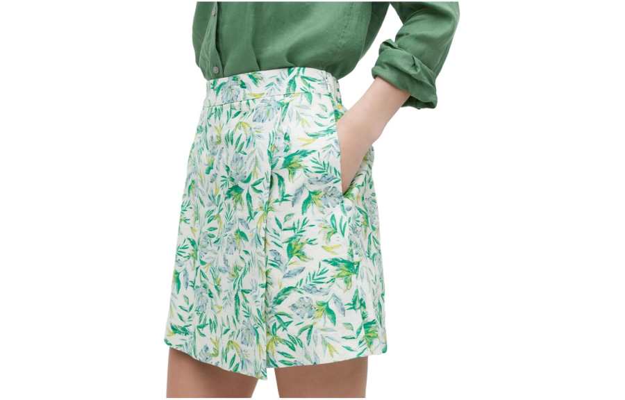 UNIQLO Casual Short Skirts Women's Ivory Moderate