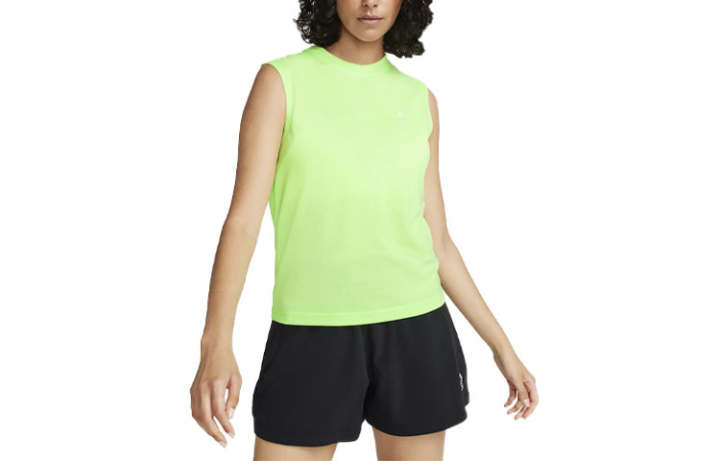 Nike Nike Tank Tops Women's Green Crew Neck Moderate Straight Fit