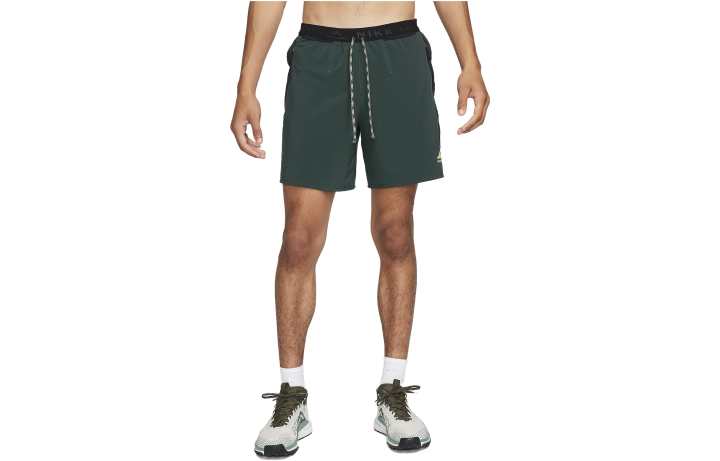 Nike Nike Casual Shorts Men's Dark Green Moderate