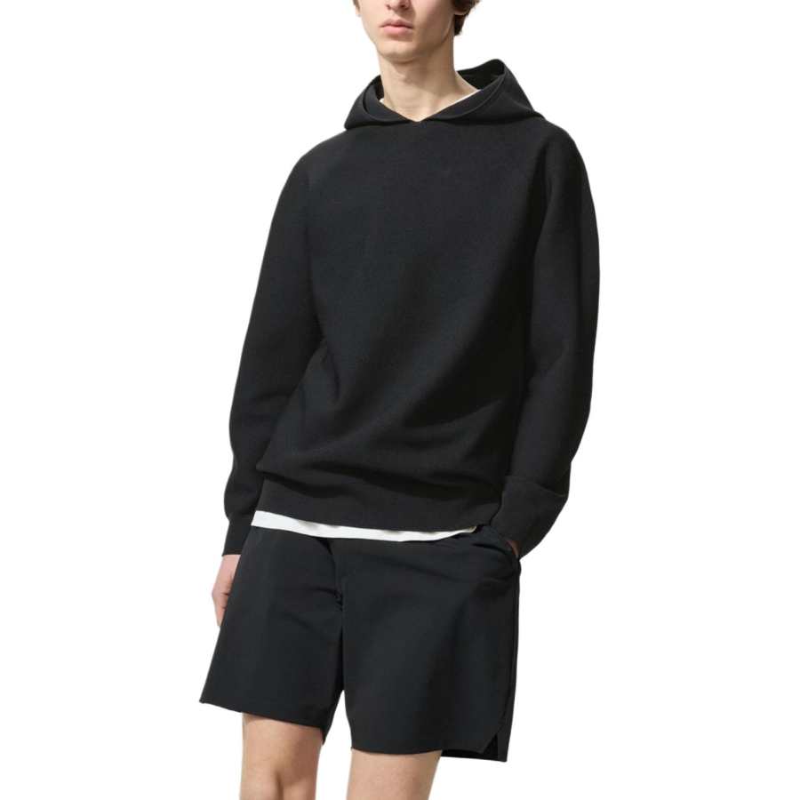 UNIQLO Sweatshirts Unisex Black Hooded Moderate