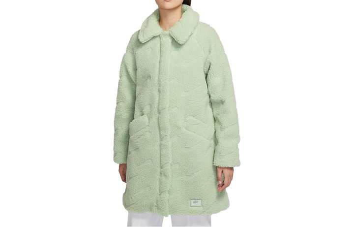 Nike Nike Jackets Women's Green Lapel Moderate Other